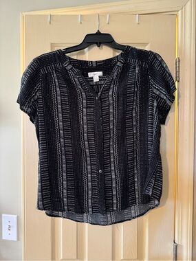 CJ Banks Black Patterned Short-Sleeve Blouse